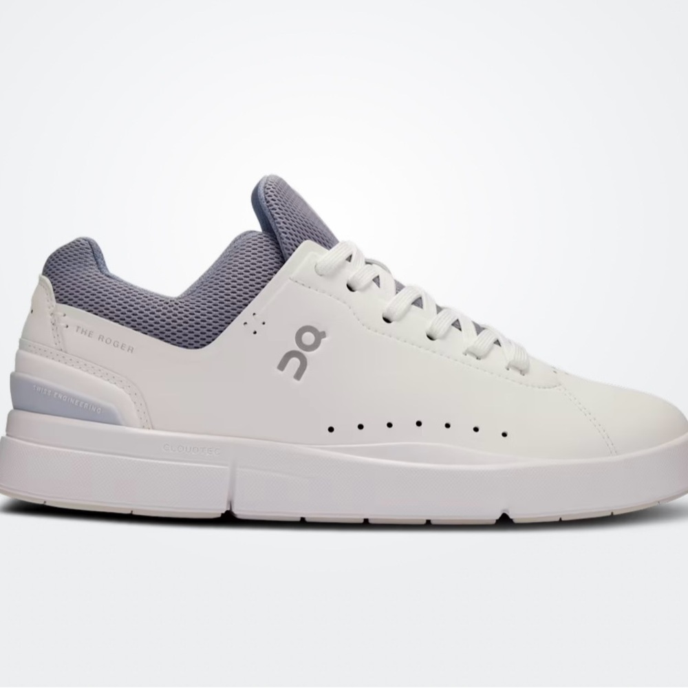 On Running Men's The Roger Advantage White and Gray Sneakers
